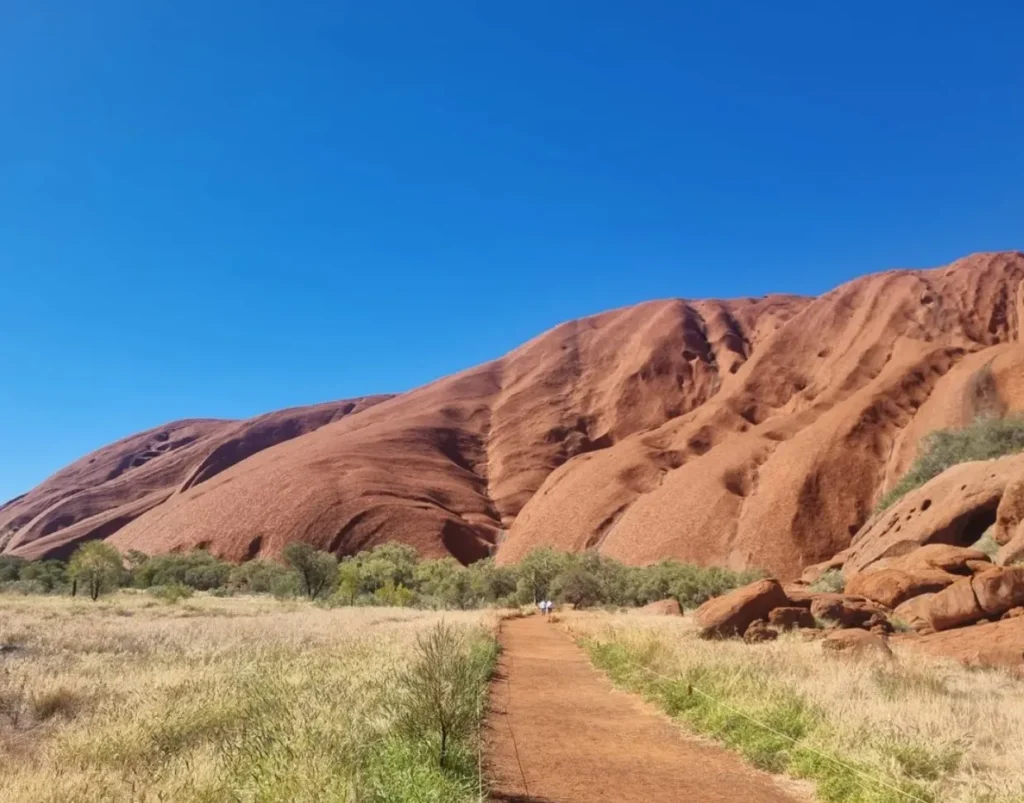 The Best Trails for Beginners Around Uluru