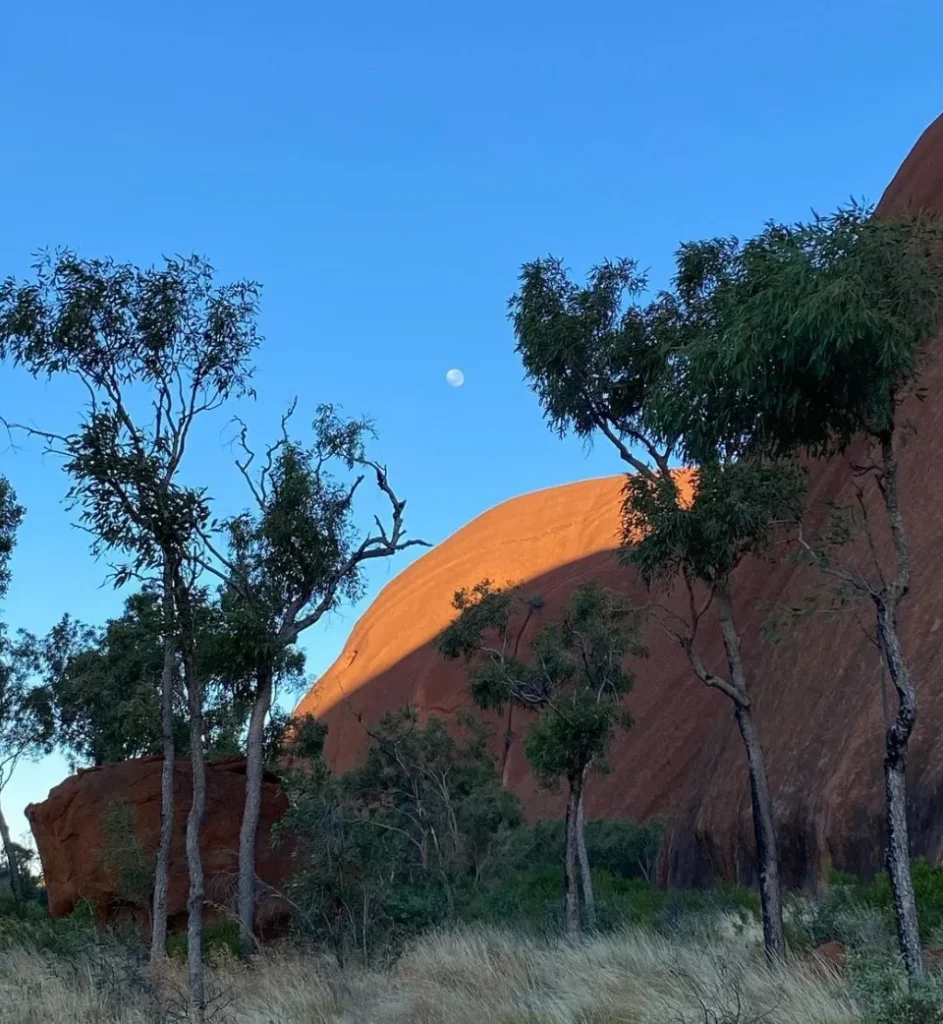 Uluru Base Walk